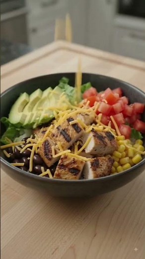 High-Protein Chipotle Chicken Burrito Bowl (40g+ Protein Meal Prep!) #chipotlebowl #highprotein
