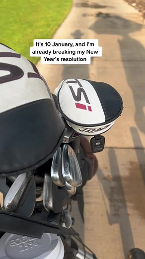 Why? For the love of god man #golftiktok #golf #golfer #golfing #golfswing #golfswingtip #golfswingtips #golfswingcoach #golftok #howtogolf #fyp #golftips #golftip #golfingtipsandtechniques #usga #livgolf #pga #golftiktok #DoritosTriangleTryout #golfdrama #ironheadcovers