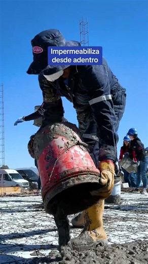 Fester CR-Nanotech Admix protects your project from the mix, blocking moisture.
