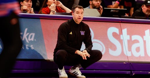 Danny Sprinkle highlights three keys for UW's 'recipe for success' Thursday night at Michigan State