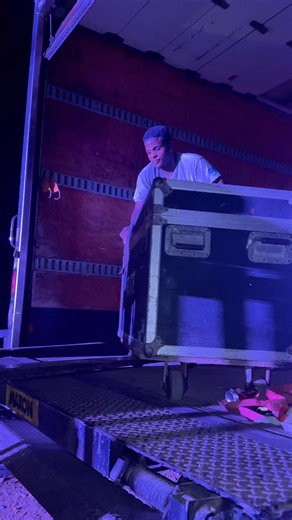 3.4K views · 17 reactions | #EliteProductionsEntertainment had the honor of supporting the Parada Folklore Cultural by setting up a trailer for the Rincon Boyz. Our dedicated team worked behind the scenes to deliver flawless sound, audio, and lighting, creating an unforgettable experience for all. We’re proud of the hard work that made it possible and grateful to be part of such a vibrant cultural celebration.  | Elite Productions & Entertainment | Facebook