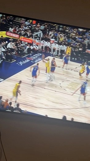 AD clumsy asl 😂 | Famouslos32