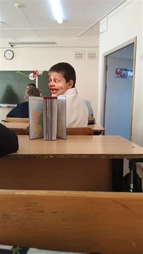 тотя (@dbdjjsshshsh)’s videos with оригинальный звук - 🅘🅡🅞🅝 🅛🅐🅓🅨