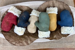 Primitive Mitten Bowl Fillers – Primitive Christmas Décor – Rustic Farmhouse Winter Display - Etsy