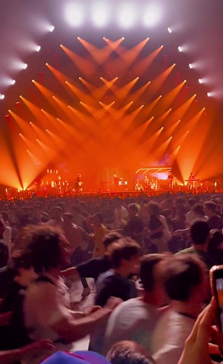 Salmo Live Concert at Unipolarena | Bodyguard Lyrics Performance