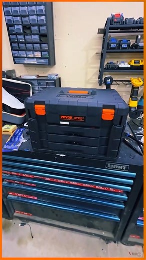 35K views · 99 reactions | Hey there, gearheads!  It's time to elevate your repair and maintenance skills with the VEVOR Mechanics Tool Set.  헢헿헱헲헿 헵헲헿헲: https://s.vevor.com/bfRG5a  @chrisreviewsit #VEVOR #VEVORDIY #DIYProject #HomeDIY #BudgetFinds #tools #toolset #cartools | VEVOR Home Improvement | Facebook