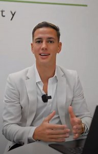 Cooper McCormack - Are Auctions The Best Way To Sell Prestige Properties? 🔨 Ultimately, the decision is up to the seller but our experienced agents are here to give you their professional advice and guide you through the process. Freedom Property are the leading auction agency in the Redlands. We understand and know how to implement a successful auction strategy. Please reach out to Cooper McCormack for more advice on what method of sale would be best for you. Ph 0434 363 880 cooper.mccormack@f