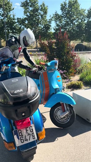 🔥 Las Vespa clásicas listas para salir de ruta 😍💨