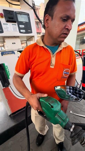 Day 2 of Petrol Refuel Challenge⛽️ #bikelover #motovlog