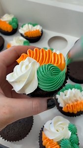 191K views · 4.5K reactions | Easy cupcakes decorating ideas 朗朗朗 Full recipe below comment  | Amazing Cake Decorating | Facebook