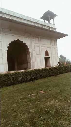 Inside the Red Fort | A Walk Through HistoryDescription #travelwithsarjen