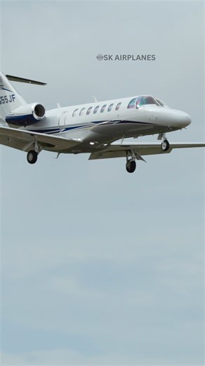 Cessna Citation CJ3 | N555JF | Landing at Naples Airport #planespotting #bizjet #aviation #privatejet #aviationphotography #cessna | SK Airplanes