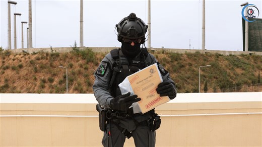 637 reactions · 66 shares | We're looking for passionate and professional individuals to join our team as 헣헼헹헶헰헲 헖헼헻혀혁헮헯헹헲혀 or 헣헼헹헶헰헲 헜헻혀헽헲헰혁헼헿혀 ‍♂️‍♀️  Step into a rewarding career  Make a difference in our community  Be part of a dedicated team Click the link for full details: https://pulizija.gov.mt/careers | The Malta Police Force | Facebook