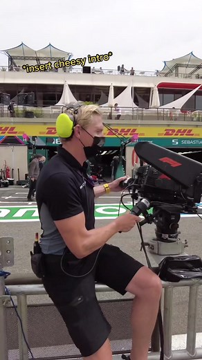 Exploring the Role of a Pit Wall Camera Operator in F1