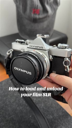 Cómo cargar y descargar tu película SLR de 35 mm
