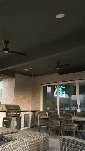 Upgrade your outdoor space with a Concrete Patio in Sugar Land, TX 🏡✨