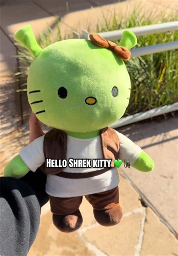 Discover the Adorable Shrek Kitty Plushie