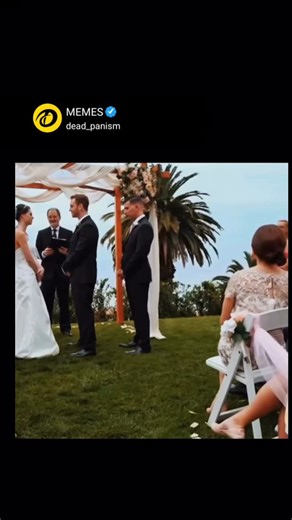 MEMES on Instagram: "😂😂 (@curbyourenthusiasm) In Curb Your Enthusiasm (2000) the episodes are built from brief outlines—often only seven or so pages long—and the cast improvises the actual dialogue during filming. Many of the performances you see are spontaneous, and the editors often choose which take best serves the story rather than any specific script-line. According to cast members, one line per episode might be predetermined, but beyond that the dialogue evolves on set. (source: HBO, Vul