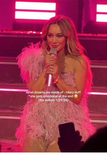 Hilary Duff Emotional Performance at The Wiltern