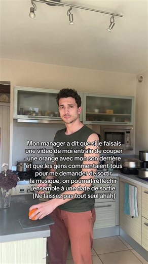 Il a dit plus de 1000 com et ça sort