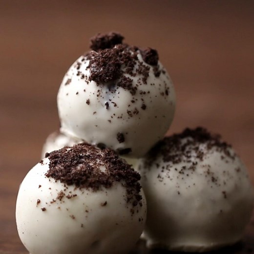 Cookies & Cream Truffles Recipe by Tasty
