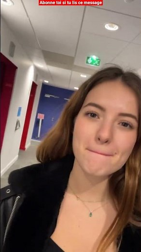MICHOU FAIT UNE BLAGUE À ELSA !! 😂😂😂