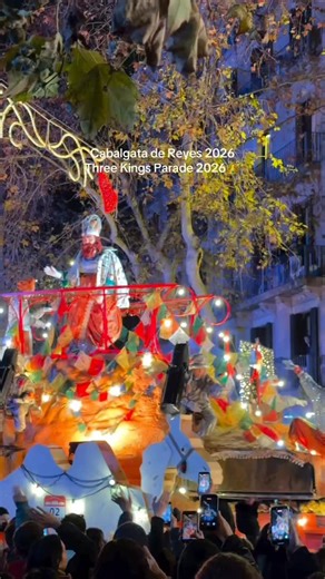 Barcelona Spain 🇪🇸 Travel | Hotels | Food | Tips on Instagram: "The magic of the Three Kings Parade lights up the streets of Barcelona! 🎉🎭 Experience the vibrant colors, dazzling floats, and festive energy as the city welcomes the Kings in grand style! 👑 Have you ever witnessed the Three Kings Parade in Barcelona? Shoutout to @wander_desiree for the amazing content!"