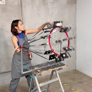 176K views · 313 reactions | VHS Tapes into a 3D print object | 5-Minute Crafts Family | Facebook