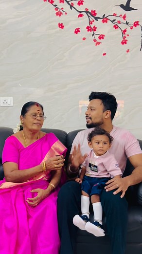 ☕ Are you giving tea or coffee to your child under 5 years? 🚫 Please avoid giving tea, coffee, or energy drinks (like cold coffee or Red Bull) to children below five years. 👉 These drinks contain tannins and theophylline, which block iron absorption from food. Iron is crucial for your child’s growth and brain development. 👉 Caffeine overstimulates their brain, disrupts sleep, and can even increase heart rate and restlessness. So, for healthy growth, keep your little ones caffeine-free! 💪 You