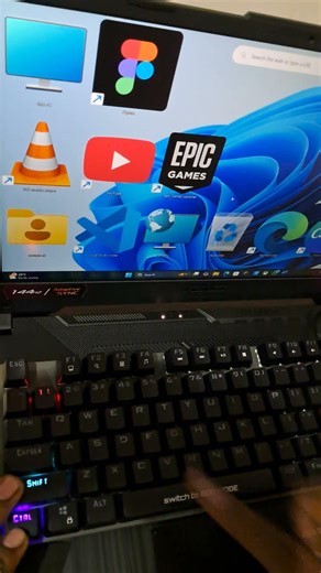 Desktop Icon Size Change #tech #techshorts #youtubeshorts