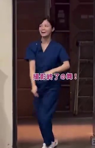 1番最初に一瞬映ったのって向井理？！ほんっっっとうに顔が小さいな