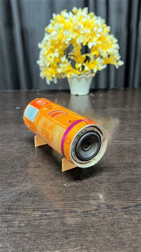 Making a mini blutooth speaker #experiment #electrical #shorts