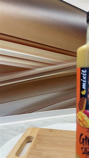 Zázvorové KO únavě, špatné náladě i bacilům. 👉 mix.it/mango-samurai 🔥 Spolu s Jirkou Procházkou jsme namixovali pořádnou porci síly: 🟠 extra silný peruánský zázvor 🥭 mango, citron, kokosová voda a kapka medu 🚫 bez přidaného cukru - jen 100 % šťáva 👉 Otestujte Ginger Samurai na mix.it/mango-samurai. | MIXIT.cz - NAMÍCHEJ SI SVOJE MÜSLI