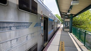 LIRR shelves battery power, cites cost, reliability issues