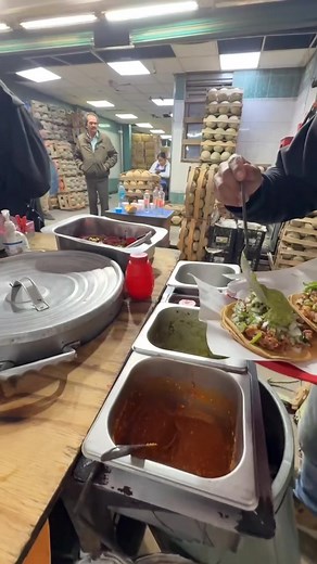 36K views · 569 reactions | Tacos de cabeza y birria en la central de abasto cdmx #parati #comida #food #reelsvideoシ #tacos | Toluca Street food | Facebook