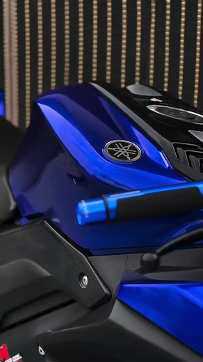 Yamaha R15: Discover the Original Sound and Features