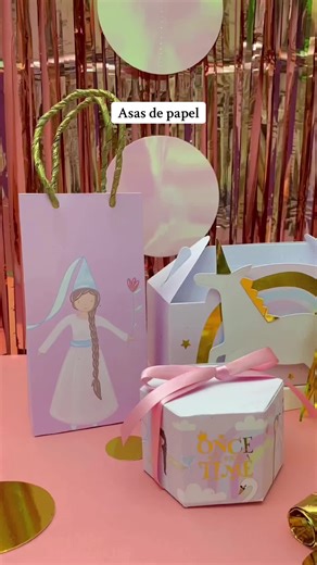 Bolsitas de Dulces con Asas de Papel