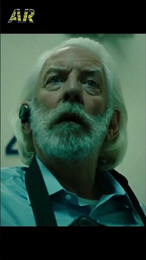 No escape for Donald Sutherland | The Mechanic (2011) #fightaction #donaldsutherland