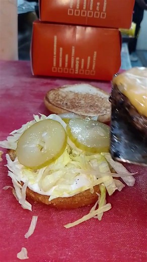 Ultimate Crack Burger | Crispy, Juicy & Loaded! 🍔🤤
