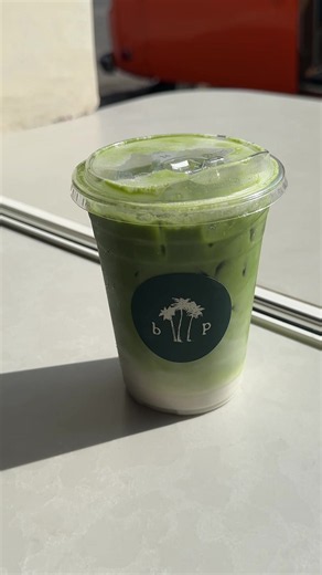 the west side’s cutest new bodega🍵 #coffee #matcha #bodega #la #thingstodoinla