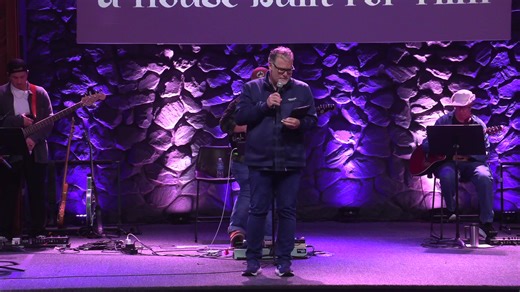 Sunday Morning | LIVE | ADVENT - The God Who Comes Near | Gio Munoz | December 14, 2025 | Abide