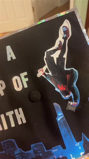 Make my graduation cap with me! @Spider-Verse #spiderverse #spiderman #graduation2023 #milesmorales #acrossthespiderverse #whatsupdanger ##graduationcap##peterparker##spidermanintothespiderverse##graduation##spidermangradcap