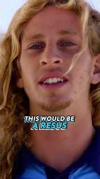 These lifeguards are true everyday heroes 💪 #bondirescue #lifeguard #beach #shortsfeed