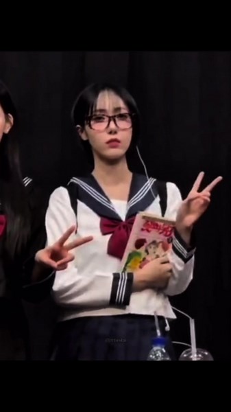 mama ada anime🏃🏻‍♀️‍➡️💗 #sinb #viviz #hwangeunbi #gfriend #kpopfyp #foryoupage