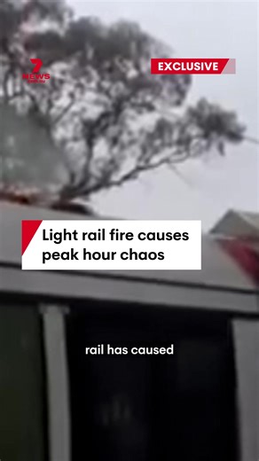 A light rail carriage caught fire at Surry Hills station during peak hour, with flames visible from the roof. No injuries were reported, but the incident caused significant delays with passenger queues extending along Elizabeth Street and Eddy Avenue. #SurryHills #lightfirefire