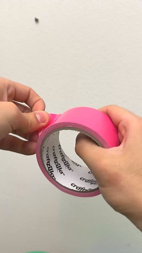 Ways to display a balloon bouquet #party #partyideas #balloons #festive | Simulated Reality