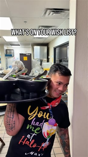 When the holidays arrive, the heart calls for home. Let Max’s Restaurant in Hawaii bring the warmth and tradition of a true Filipino feast to your table this season. From our famous chicken to the perfect Pancit, gather your family for a meal you won’t forget! | Max's Restaurant Waipahu