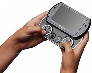 PSP Go Video Unboxing