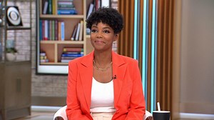 CBS Mornings:Author Maya Payne Smart on literacy guide for parents