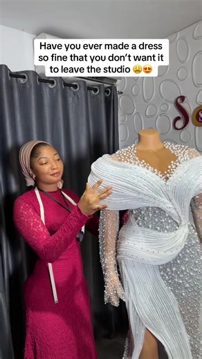 Stunning Dress Designs for Birthdays and Prom Nights